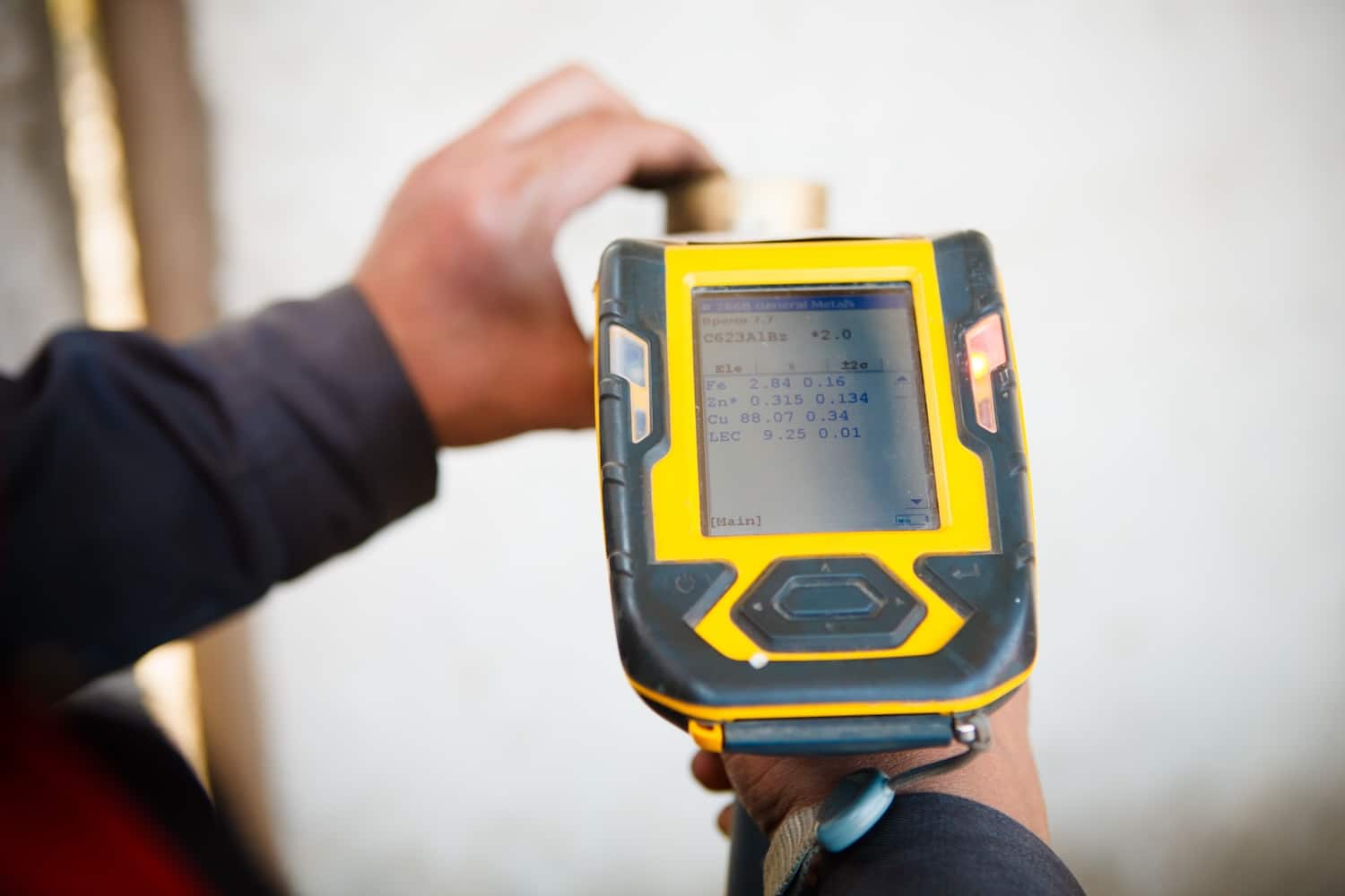 handheld XRF analyzer gun